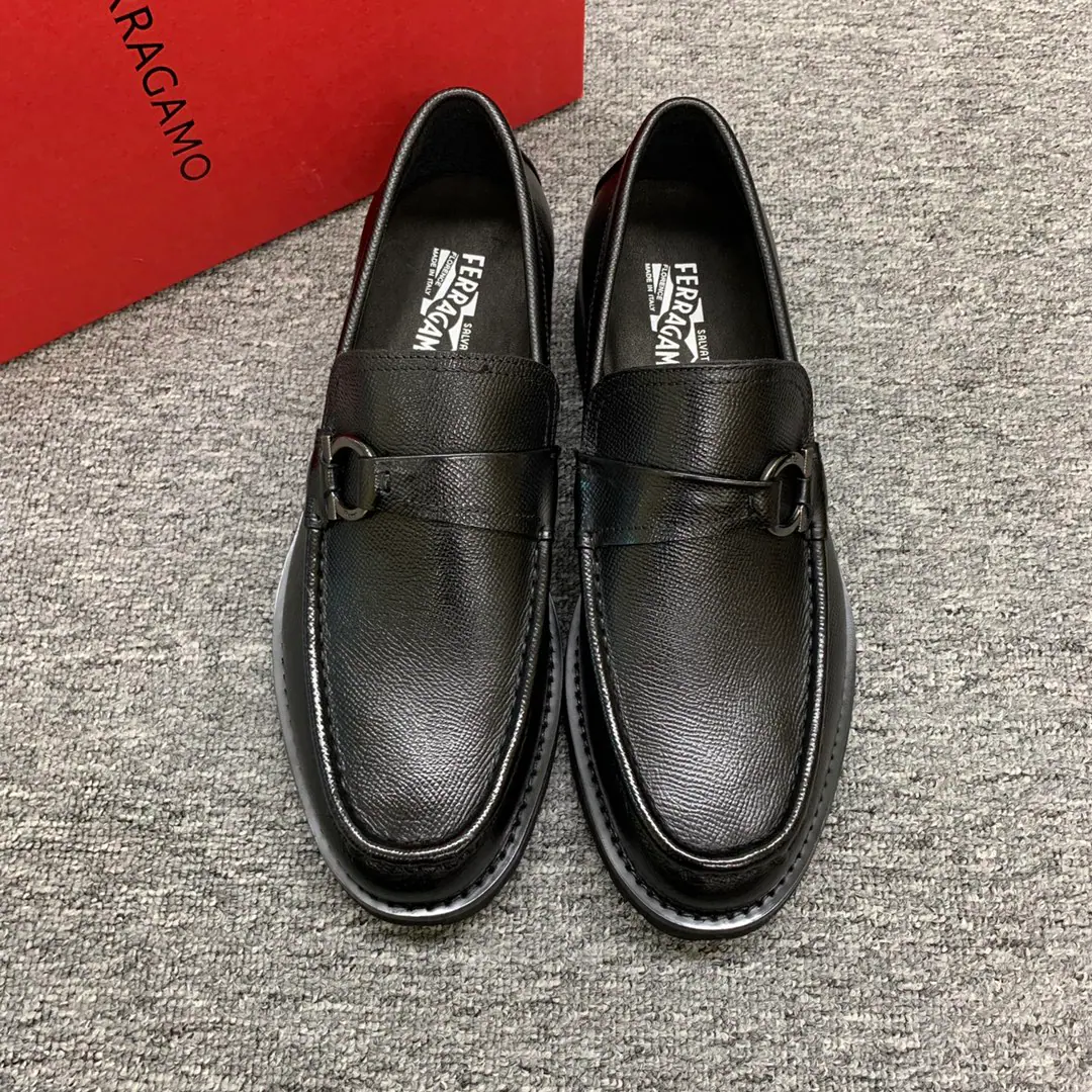 【🎁🎁🎁😈【Ferragamo】Men's leather shoes., The latest blast., High Quality, - The best., The shoe is coming in with a bouquet., All the insides are covered in imported cattle., Original hardware, With original lightweight base, Match: 39–44, (38,45.46Make a no-refund order.)