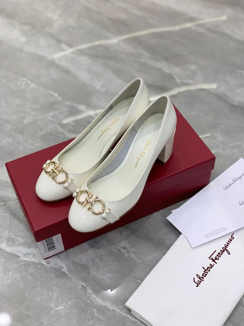 Ferragamo Fyla's new pony-heads are a pair of rough-and-shoes.✔️It's ancient.5000+Purchased original developmentGanciniThe horse's hoof button is a sign of Phila., Half-hour design soft and comfortable. A little bit less sweet than a classic bow., But there's more understanding and grace., And more than a hundred of the girls' closets with the necessary shoes.. Fabulous.: Importing cow paints Uchi.: Half a mile of sheep. Otsumi!: Slip rubber slurping up a lot of skin. Codes: 34/35/36/37/38/39/40 34.40I'll make sure I don't change it. He's tall.: 1.0cm 5.5cm