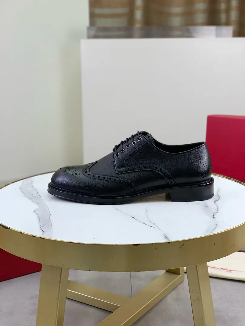 Plant prices Top Quality（That's a big line.）【Salvatore Ferragamo】Ferragm's business shoes., Official Network1:1Top-level requisition quality, The shoe-side import is a good version of the original cow skin., The inside floors are covered with the original imported water skin., Importing original Italian handmade real-ass., Codes: 39-45（38 46It's a deal.）