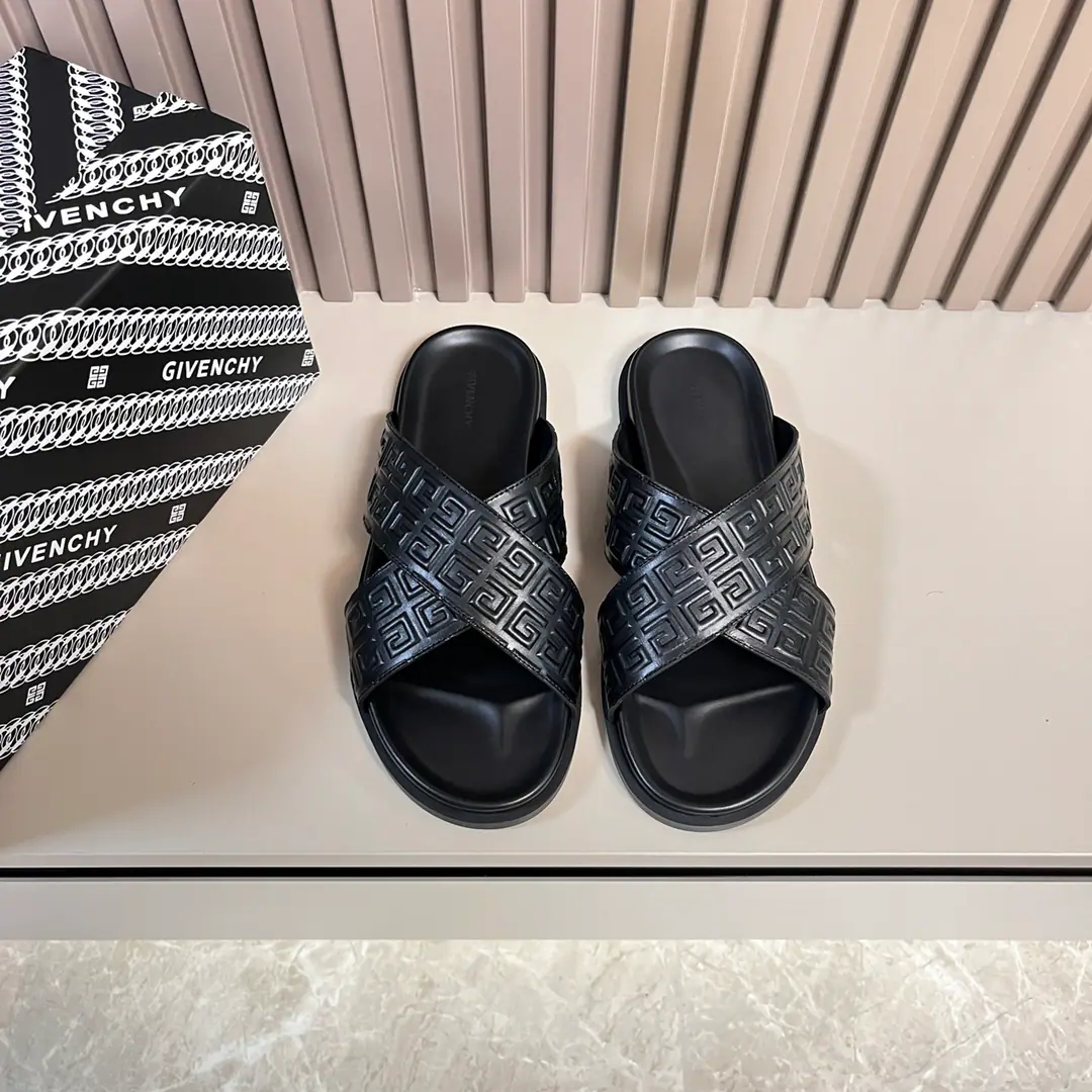 【GIVENCHYKifanshi.】Imported a top-of-the-skin stripe., High-end1:1Customize, Original Upgrade Base, It's easier., Slide-proof. High-quality high-quality high-quality high-quality versions, Summer is the only way to get in.！ Size: Men38-45