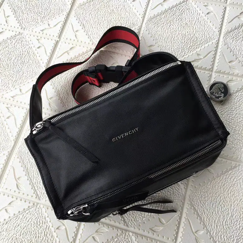 Batch. New double zipper.[Smart.]Full-skinned breast bag, shoulder-and-sleeping. Resort length adjustable size30..15..12