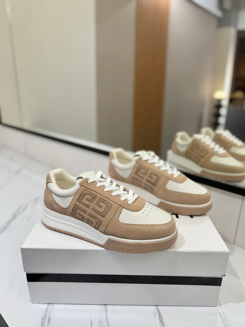 Plant price Maximum Version👍（Men）GIVENCHYKifanshi.G4Sports shoes /White shoes are here for a hundred seasons of leisure shoes.！！ I'm surprised to see the touch of the leg. The shoe pads are totally tuned to the palms., The kind that's been walking all day long.. A pair of sneakers with both the size and comfort. Shoe.: Skins of cattle. Uchi.: Inside the net. Foot.: Skins and feet. Otsumi!: TPU Codes: Men39-46（45/46）Custom