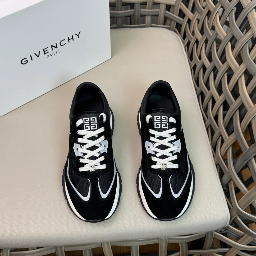 Givench* GVC spectreSeries of sneakers｜Use imported cattle skin to put airnets together｜High-tech fabric stereo print stamp brandlogoDesign｜The insides of the cow.｜A separate pelt-coated staircase. Comfortable skin.｜Sidesark4G LOGOZipper. Matching combinary combing tape｜Double-coloured technical shoelaces. Match4GLogoPiping andlogo- The shoe tongue.｜SidesarkGIVENCH* LOGOStamps｜Light-tech shoe bottom. My feet are comfortable. Size: 38-44（45.46Do it.）