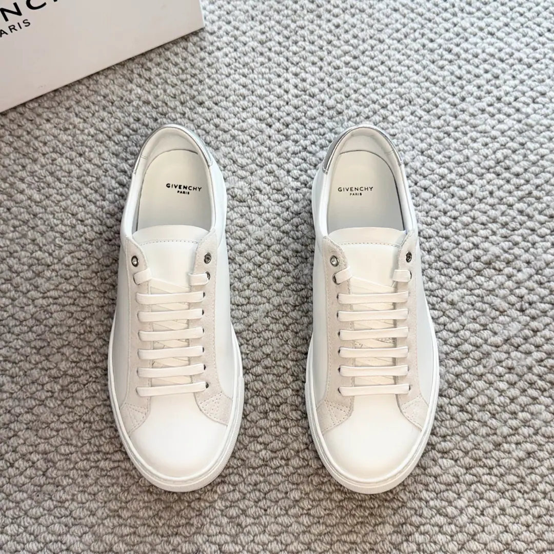 Givench*y～GVCClassic sneakers.｜PurchaseZPOne-to-one.｜Original cow skin｜It's so qualitative.｜Back and leather.｜Original set, new model｜The original is open.TPUOtsumi!｜A hundred-dollar one. The upper foot is comfortable. Size: 38-44（45.46Do it.）