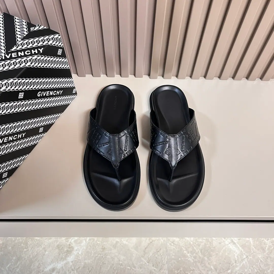 【GIVENCHYKifanshi.】Imported a top-of-the-skin stripe., High-end1:1Customize, Original Upgrade Base, It's easier., Slide-proof. High-quality high-quality high-quality high-quality versions, Summer is the only way to get in.！ Size: Men38-45