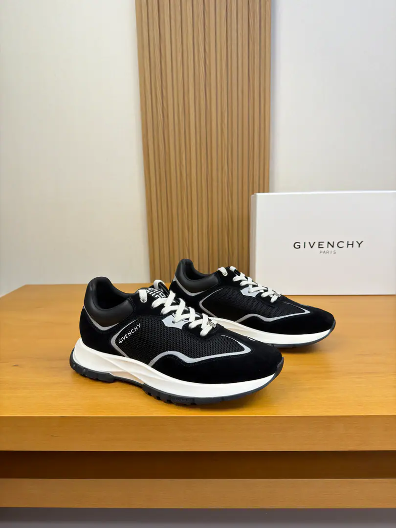 【GIVENCHY】Kifanshi. High-end quality Original List·Leisure sports shoes Shoe.. Napa Skin., Anti-feathers., The high-swipe canvas is branding.logo, Shoe tongue..The brand of the car.logoCursor Uchi.: Water-tied cow skin. Otsumi!: So soft.TPU·Rubber; Combination to the base Super-high-quality control.·- I'm doing a little work.: Highlight(High-end·- How expensive.·Slot) Size: 38-44（45, 46, Make a reservation.)·G0182