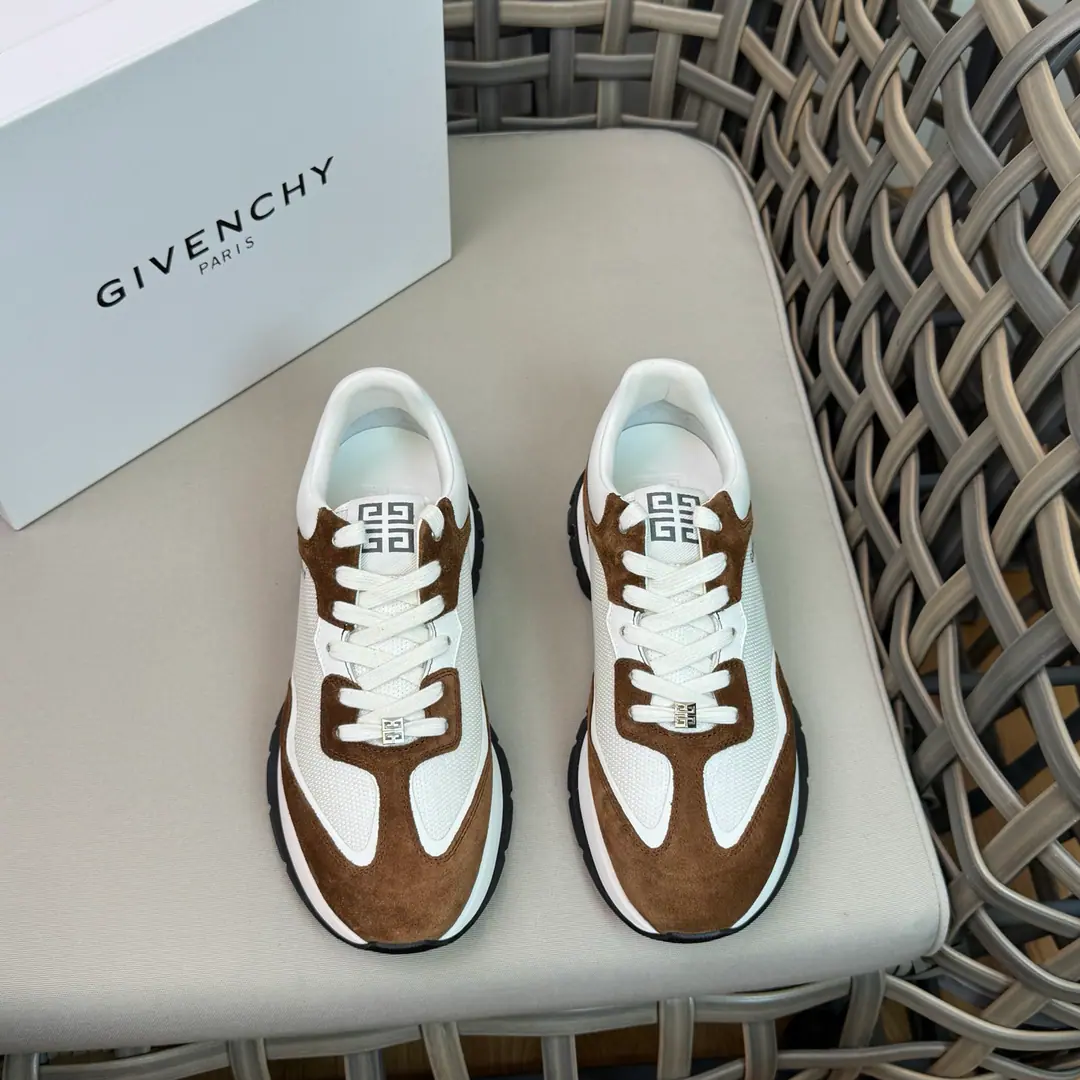 Givench* GVC spectreSeries of sneakers｜Use imported cattle skin to put airnets together｜High-tech fabric stereo print stamp brandlogoDesign｜The insides of the cow.｜A separate pelt-coated staircase. Comfortable skin.｜Sidesark4G LOGOZipper. Matching combinary combing tape｜Double-coloured technical shoelaces. Match4GLogoPiping andlogo- The shoe tongue.｜SidesarkGIVENCH* LOGOStamps｜Light-tech shoe bottom. My feet are comfortable. Size: 38-44（45.46Do it.）