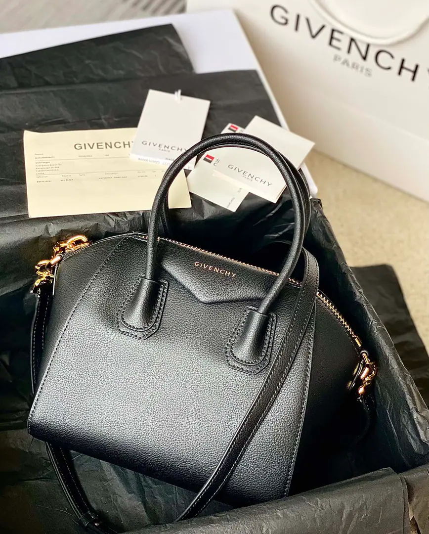 Batch. Top First List📢🇫🇷French.GHome., Classic.Antigona tote A little mini-loaf bag for a goat's skin.！New version of hotlogo. miniDimensions: 23*19*13