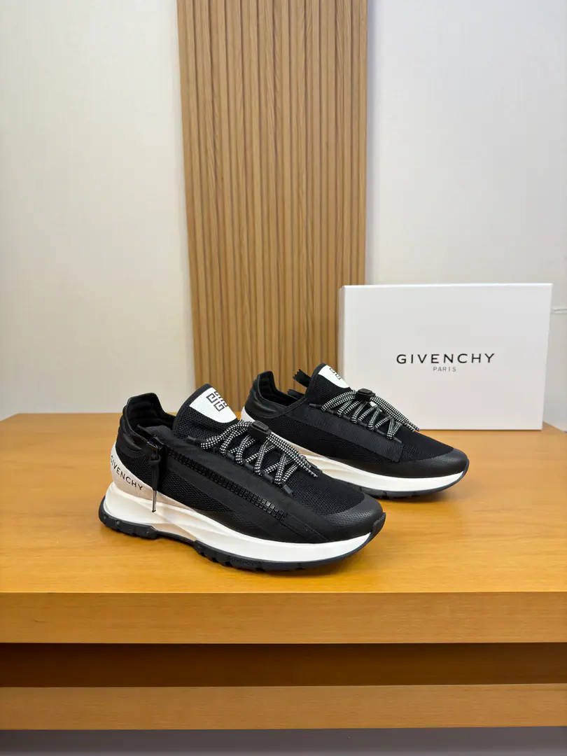 【GIVENCHY】Kifanshi. High-end quality Original List·Leisure sports shoes Shoe.. Napa Skin., The brand of high-sight sails..Thermal process, Shoes..Brand zipper., Shoe tongue..Back up..Silk mark.logo Uchi.: Water-tied cow skin. Otsumi!: So soft.TPU·Rubber; Combination to the base Super-high-quality control.·- I'm doing a little work.: Highlight(High-end·- How expensive.·Slot) Size: 38-44（45, 46, Make a reservation.)·G0182