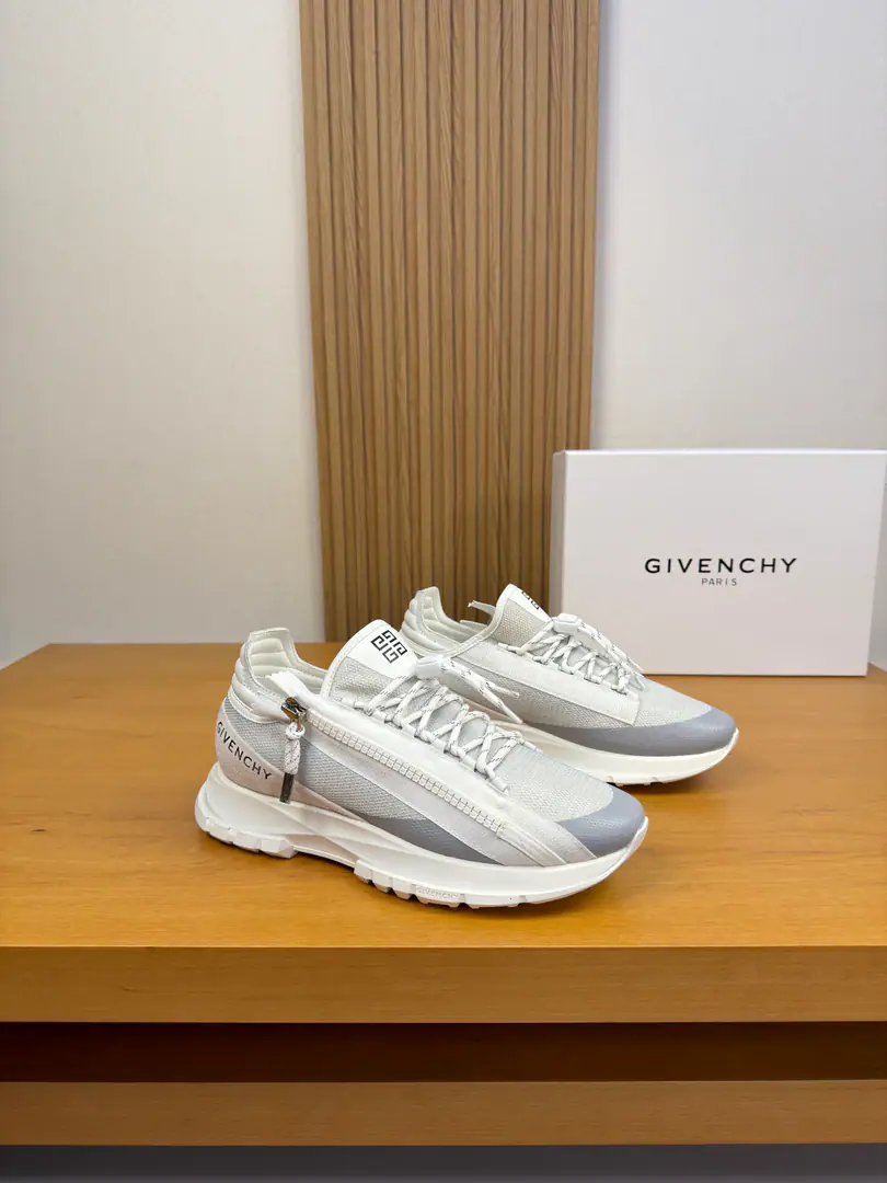 【GIVENCHY】Kifanshi. High-end quality Original List·Leisure sports shoes Shoe.. Napa Skin., The brand of high-sight sails..Thermal process, Shoes..Brand zipper., Shoe tongue..Back up..Silk mark.logo Uchi.: Water-tied cow skin. Otsumi!: So soft.TPU·Rubber; Combination to the base Super-high-quality control.·- I'm doing a little work.: Highlight(High-end·- How expensive.·Slot) Size: 38-44（45, 46, Make a reservation.)·G0182