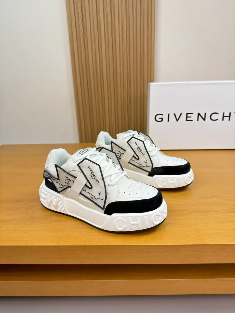 【GIVENCHY】Kifanshi. High-end quality Original List·Leisure sports shoes Shoe.. 🔝Napa Skin., Anti-feathers., Shoes..Car-mock branding totem plastic module, Shoe tongue..Car-sewn branding., Back up..Silk mark.logo Uchi.: Brand canvas. Otsumi!: It's so light.TPUBubbles.Rubber. Double-coloured base Super-high-quality control.·- I'm doing a little work.: Highlight(High-end·- How expensive.·Slot) Size: 39-44（38, 45, Make a reservation.)·GVC0756
