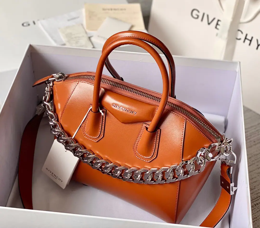 Batch Top of the First Van Hee.Antigona Original French factoryBOXPee.！Pure steel hardware., No increase in promotion！Yes.zpYou can compare them with each other.. size: 28*34*25