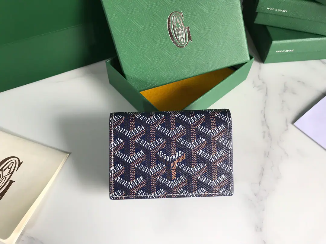 【Koji.】New card clips.𝐖𝐚𝐥𝐥𝐞𝐭 🏷The daily mix is necessary.💳 🔖G0YARD（Goya.）Created1853Year, Over History of the year, The pasta is numb., The cotton and the cannabis fibre are mixed and weeded with the photo-surfaced salami., Waterproof., Solid, Endurance, ♪ A star to be loved ♪, The royal family., The nobles' joy. 🎉🎉 Customize photo-skin with a separate wallet✅The diagonal needle line is perfect.🧵✅The internal yellow part customizes head-deck skins to the version【⚠️Non-superfibre❌Non-dual skin❌】 DimensionsSize: 10.2×1.5×7cm