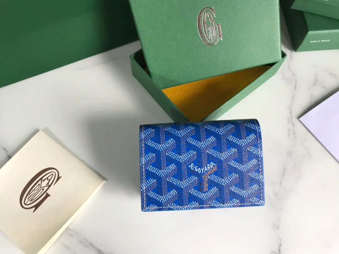 【Koji.】New card clips.𝐖𝐚𝐥𝐥𝐞𝐭 🏷The daily mix is necessary.💳 🔖G0YARD（Goya.）Created1853Year, Over History of the year, The pasta is numb., The cotton and the cannabis fibre are mixed and weeded with the photo-surfaced salami., Waterproof., Solid, Endurance, ♪ A star to be loved ♪, The royal family., The nobles' joy. 🎉🎉 Customize photo-skin with a separate wallet✅The diagonal needle line is perfect.🧵✅The internal yellow part customizes head-deck skins to the version【⚠️Non-superfibre❌Non-dual skin❌】 DimensionsSize: 10.2×1.5×7cm