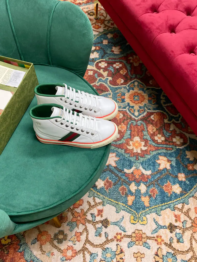 👑 NEW.✔︎ⒽⒽ ➫ 【G*ucci】Disney x G*ucci TennisCooperation series 1977The high-end canvassing shoes are new to the couple.🔥 __________________________ 🔺. Top Quality【G*ucci】G*ucci tennis 1977 Classic series of canvas shoes.……2022Fire-shocking recommendation., G+1977×Disney - It's a joint line.……GGThe canvas is a melting element. The regenerate is so strong. The classics and the love are perfect memories.！A retro-temporal fashion.2022MostinIt's a couple of days.insI really got the treasure., Every one of them., Different Fashion Elements, Every pair of them makes a new sense.. 2022Synchronise new color for cabinet, Original development custom, Every color fabric is custom-made., The big one is looking for something.！Every pair of shoes is to be used with an ID net.NFCChip, Market-level top version⚠Fabulous.: CustomGGE-memorning./5DPrint Mickey's fabric./The water is washed for the old canvas.: Customise towels to Buneri（The mats are fine. You can't open them.）Otsumi!: Original to open the big model 🎁Mickey's a match.DisneyBox, Other Colour Green Boxes…… （Shoe belt.: Same as the cabinet, with the rice and white shoelaces.） *.♡②⓪②②………………… ꫛꫀꪝ Go➫ Materials ①⸂⸂⸜👊⸝⸃⸃ Shoe.: Original SpecificGGThe canvas.+3DCartommy.+Art of embroidery+Sponge canvas. ②⸂⸂⸜👊⸝⸃⸃ Uchi.: Air towel cloth. Foot.: Air towel cloth. ③⸂⸂⸜👊⸝⸃⸃Shoes under the sole.: Original version to open ④⸂⸂⸜👊⸝⸃⸃Original packaging for cabinet. …………………………… ◼️ Size: Female size35-40（41No, no, no, no, no.） Men39-44（45No, no, no, no, no.）