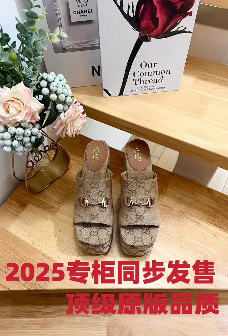 ⚡️⚡️25ss- Morning.Gucci🗽🗽The Gucci weeds are thick with sandals and sandals that will bring a little moth to your summer costume.. ·Shoe.: Leather., Texture ·Liner: Leather. ·Shoes under the sole.: Leather inside., Rubber soles ·- Toes round your head. ·Production in Spain ·Normal size. ·A little bit. ·International Standard Scalories ·Waterproofing stations10cm ·Codes: 36-41
