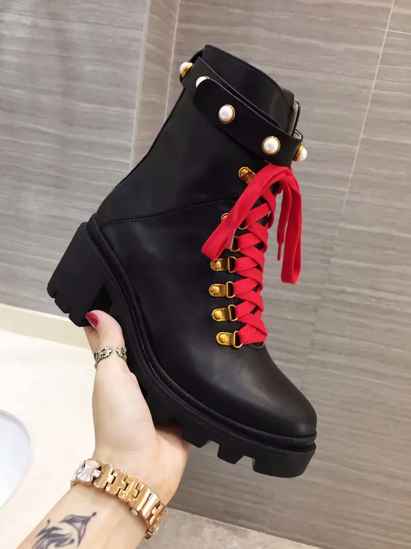 ❤️ New Gugi.GUCCI Hot.7Boots. ETC and cattle skin It's a great match.. He's tall.6cm Fabulous.:Importing cattle and skins/Import of head-story pig skin Foot.:Lamb skin. Colours:Black Codes:34-42#