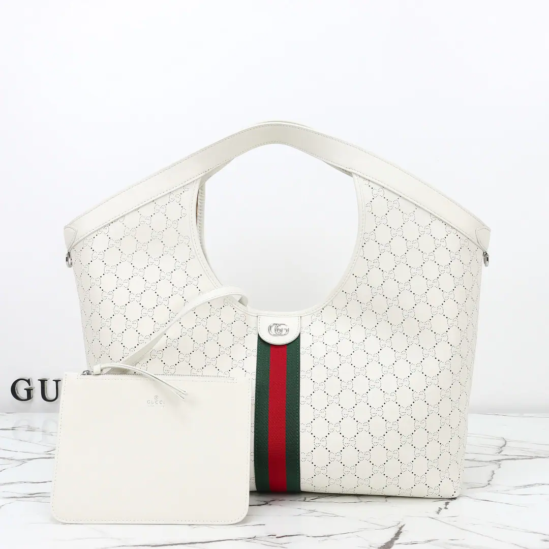 🌟🌟GUCCICounter Quality, Original factory skin, Paragraph853971White skin piercing.🎈🎈🎈Dimensions: Bottom40The widest part.54xHigh46xSide Wide16cm. 🎉🎉🎉Out-of-pocket shipment！