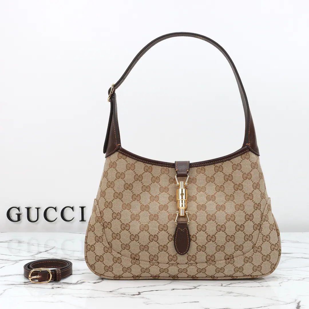 🌟🌟GUCCICounter Quality, Original factory skin, Paragraph863136Almond.🎈🎈🎈Dimensions: Kuan31.5xHigh21xSide Wide5cm. 🎉🎉🎉Out-of-pocket shipment！