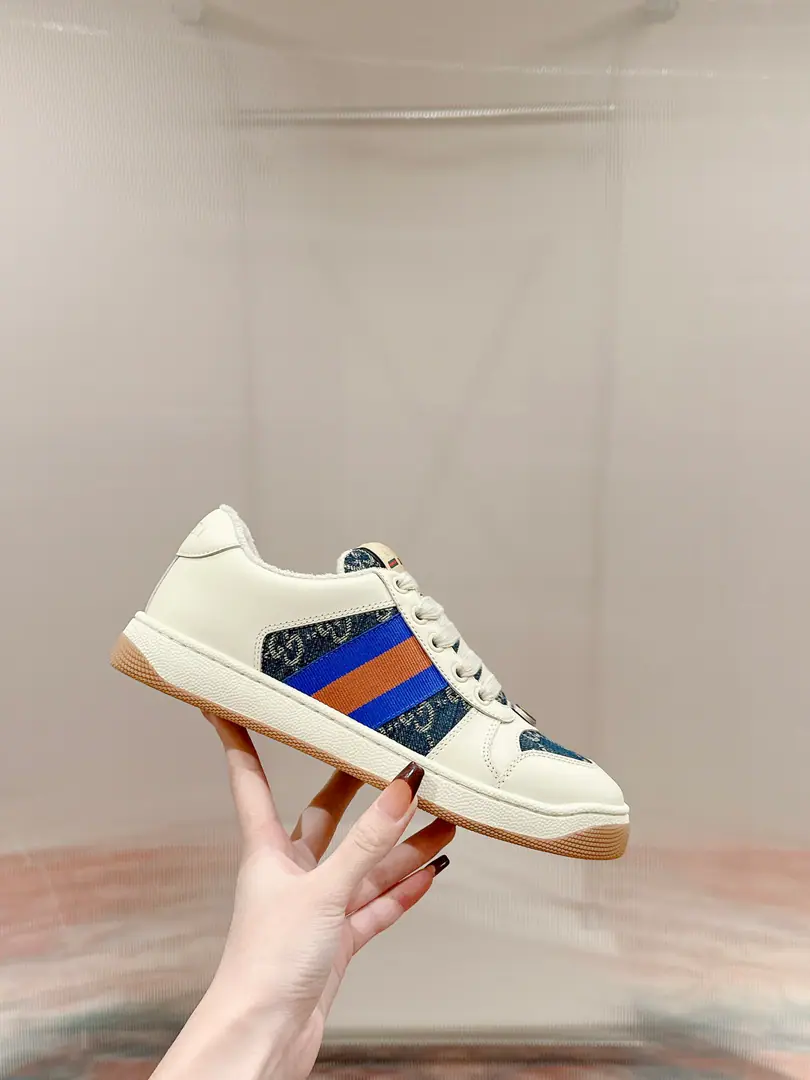 🅿️ Gucci————Requisition version GGThe series makes old dirty shoes.-The money comes in.！ Ten to nine, I'll pay. Current！Current！Current！New Colour Plus Push-Market terminal version！ Procuring original development….Fabulous. Material Otsumi! Details are random.！ The model Schwartz is one-by-one, and the drill is one-by-one......Metal cherry locket.……Metal binaryGCrystal cylinders……GucciOriginal custom-made narrowband…… Super Flash Series—Flash diamond chain..Cherry decorations can be removed, One to two, one to two, one., ♪ To promote your personality ♪ Skins of colored cattle..The handwork is very qualitative., Bring your own sense of excellence.！ I'll do the details., I'll take a line.. The original towel is more delicate and soft and more comfortable., Pocket Steel Double OriginalTPUOtsumi!(Lower width, Upper Narrow) Appendible packaging⭐️ Codes: Women35-40 Men39-44（Women41 Men45Custom）