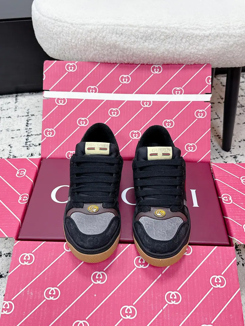 # Couple money. Gucc1 Gustz! 26/ Screener New paragraph The Classic Leisure Series of Dirt Shoes The classic series won't come out unless it's done well. The pressure-free version of the access counter is on display. Original1:1Delivery. Just for the best. No matter what the package is. Shoes. They're the best. ✔️Fabulous.: Original custom-made cow skin ✔️Uchi.: The original dyed the towel. ✔️Otsumi!: A sole mill.TpuOriginal Double-Back ✔️Size: 35-45（Women40Freeze! Men38 45No change.）