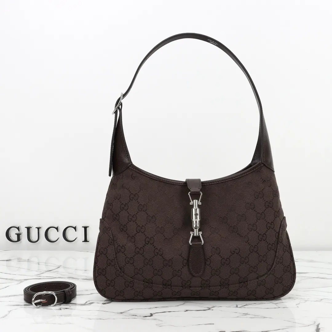 🌟🌟GUCCICounter Quality, Original factory skin, Paragraph863136Dark brown.🎈🎈🎈Dimensions: Kuan31.5xHigh21xSide Wide5cm. 🎉🎉🎉Out-of-pocket shipment！