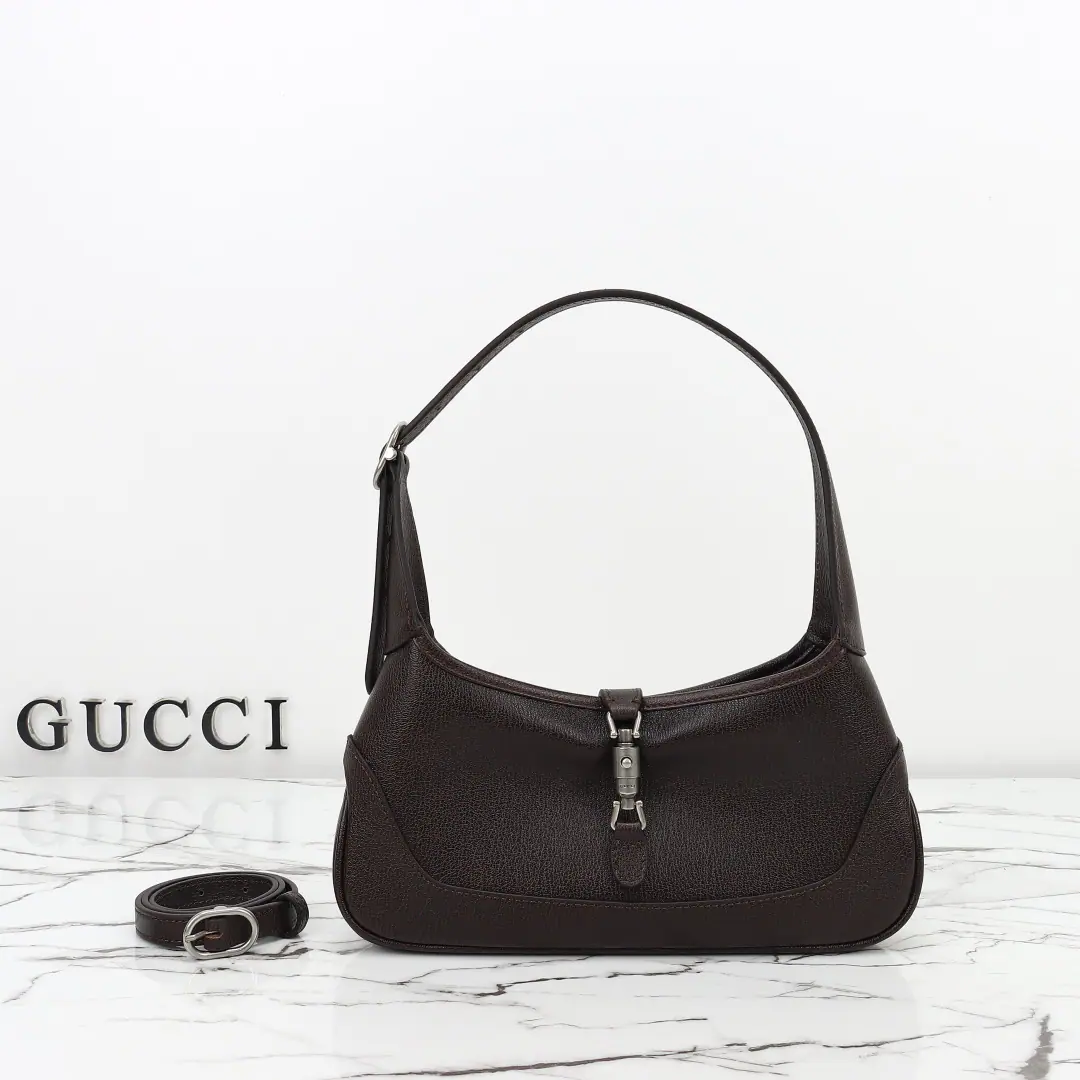 🌟🌟GUCCICounter Quality, Original factory skin, Paragraph863137Brown leather./In the sheep's skin.🎈🎈🎈Dimensions: Kuan27xHigh13xSide Wide3.5cm. 🎉🎉🎉Out-of-pocket shipment！