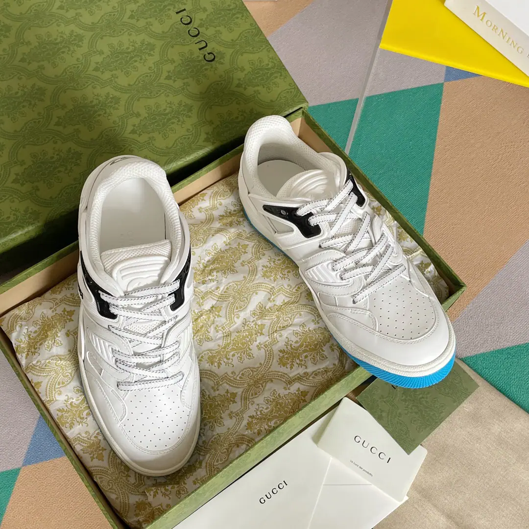 High Version:Low Gang! Gucci Gustz!BasketThe Goose Lover Movement. Basketball shoes. The original is bought to the bottom of a single-size model., Film development for goods2021LatestBasketThe couple's football shoes were hit by the most popular star money this summer. The neutral unique design is perfect for the current and fashion., Enjoy the color of the joy of the collision., I feel like a father's shoe. Rubber interbutted doubleGEmbellishment The visual pleasure of the color-shock design., Light up the whole thing.. The motor-like inspiration comes from90The basketball shoes.. This high-end shoe is integrated into the iconic elements and details., Show me the way you express yourself in the field of aesthetics.. Shoes mix with colored flour., Combining with a slight old effect Send a cabinet for fine packaging🛍📦 ▪️Fabulous.: Imports of specific cattle skins in original form ▪️Uchi.: Inside the air network. ▪️Shoes under the sole.: Original version to open ▪️Size: Men39-45