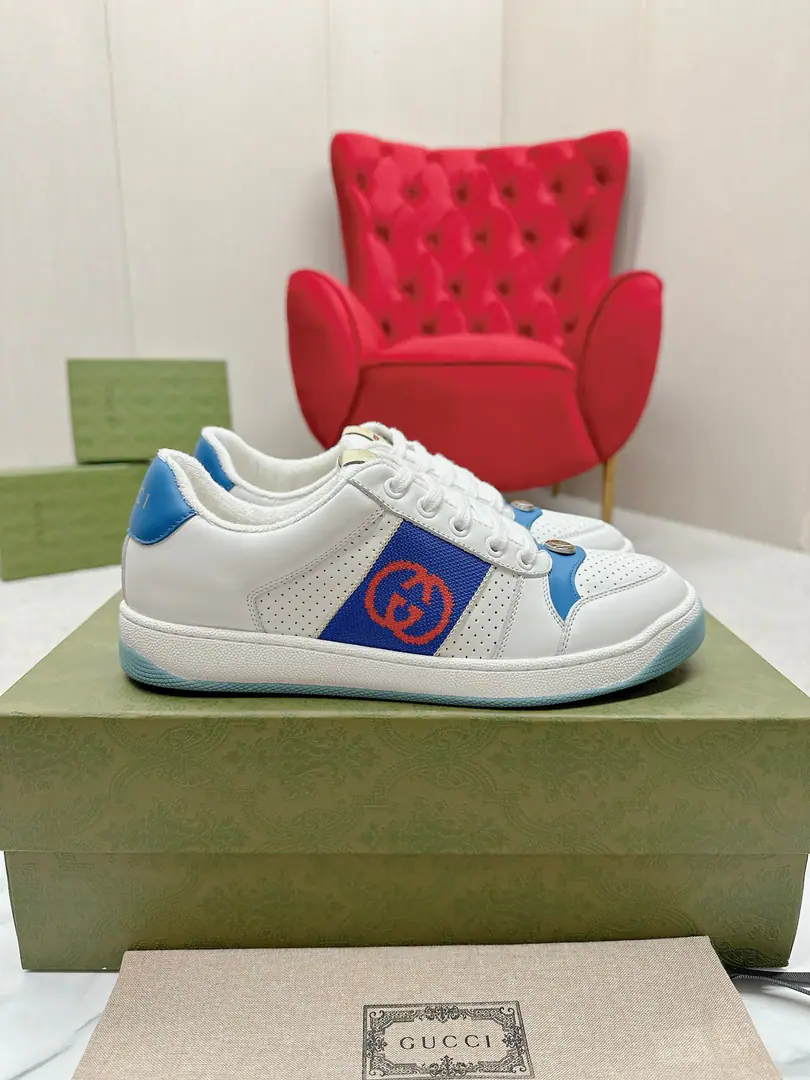 Gucci————Requisition version GGThe series makes old dirty shoes.-The money comes in.！ Ten to nine, I'll pay. Current！Current！Current！New Colour Plus Push-Market terminal version！ Procuring original development….Fabulous. Material Otsumi! Details are random.！ The model Schwartz is one-by-one, and the drill is one-by-one......Metal cherry locket.……Metal binaryGCrystal cylinders……GucciOriginal custom-made narrowband…… Super Flash Series—Flash diamond chain..Cherry decorations can be removed, One to two, one to two, one., ♪ To promote your personality ♪ Skins of colored cattle..The handwork is very qualitative., Bring your own sense of excellence.！ I'll do the details., I'll take a line.. The original towel is more delicate and soft and more comfortable., Pocket Steel Double OriginalTPUOtsumi!(Lower width, Upper Narrow) Appendible packaging⭐️ Codes: Women35-40 Men39-44（Women41 Men45 Custom）