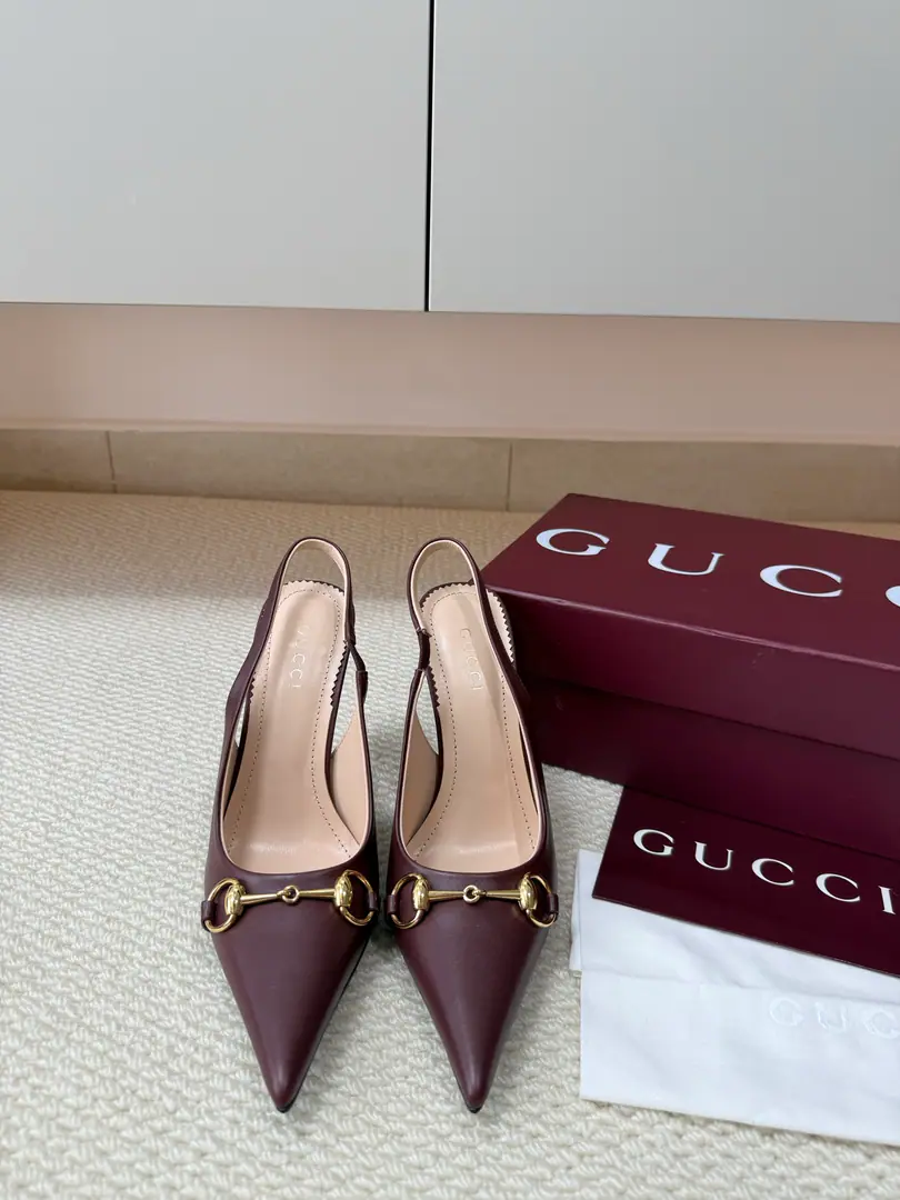 The classic red sheep skin with a tanned shawl. A hundred. GUCCI 10.5High heels. Lamb skin.logo Fashion brand.LOGOStock, The most highly recognized and knowledgeable contestants are afraid to push out the chain and the high ranks.GUCCIIt's not like I'm out of line. GucclParis Fashion Show. This series of new fashion charms continues to be super high and designed., The world's most famous fans like to be a fan of the world., The best sale is out of order, both within and outside the country., Top-level Candy Colour, Every color is a beautiful knowledge., Multicolor selection Shoes.:Lamb skin. Ree-Li-Li-Li-Li-Li-Li-Li-Li-Li-Li-Li-Li-Li-Li-Li-Li-Li-Li-Li-Li-Li-Li-Li-Li-Li-Li-Li-Li-Li-Li-Li-Li-Li-Li-Li-Li-Li-Li-Li-Li-Li-Li-Li-Li-L:Import of leather sheep Bottoms.:The original is really a big one. Codes:35 36 37 38 39 40 41 42 (40 41 42Sold) Packaging:GUCCIFull package