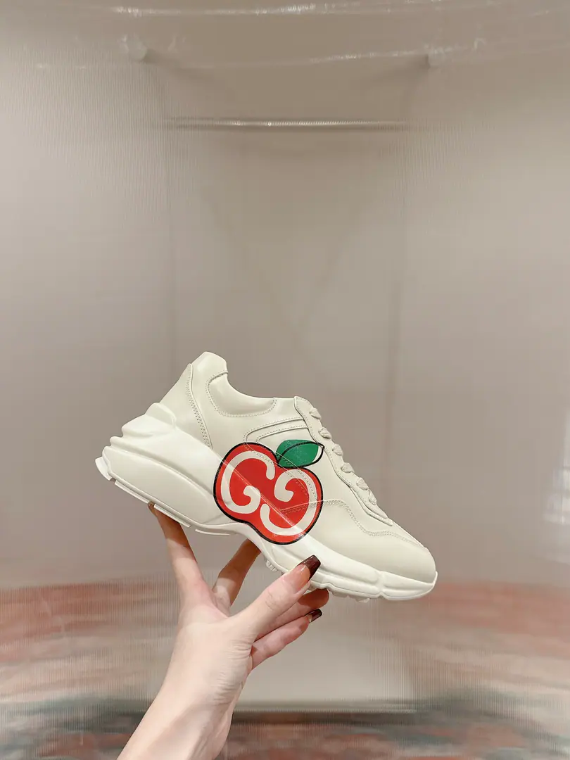 836440