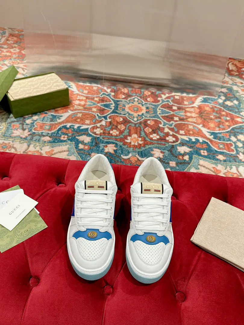 Couple money. Gucci————Requisition version NFCBring a clean chip. GGThe series makes old dirty shoes.-The New Year's Bill is coming.！ Ten to nine, I'll pay. New Colour Plus Push-Market terminal version！ Procuring original development….Fabulous. Material Otsumi! Details are random.！ The model Schwartz is one-by-one, and the drill is one-by-one......Metal cherry locket.……Metal binaryGCrystal cylinders……GucciOriginal custom-made narrowband…… Super Flash Series—Flash diamond chain..Cherry decorations can be removed, One to two, one to two, one., ♪ To promote your personality ♪ Skins of colored cattle..The handwork is very qualitative., Bring your own sense of excellence.！ I'll do the details., I'll take a line.. The original towel is more delicate and soft and more comfortable., Pocket Steel Double Colour Packet process Solid locking practices Fabulous.:OriginalGGBrush/Silk cow skin. Otsumi!:OriginalTPUOtsumi!(Lower width, Upper Narrow) European package…… Female35—40（34 41I'll make sure I don't change it.） 39-44（38 45I'll make sure I don't change it.） Men＋10