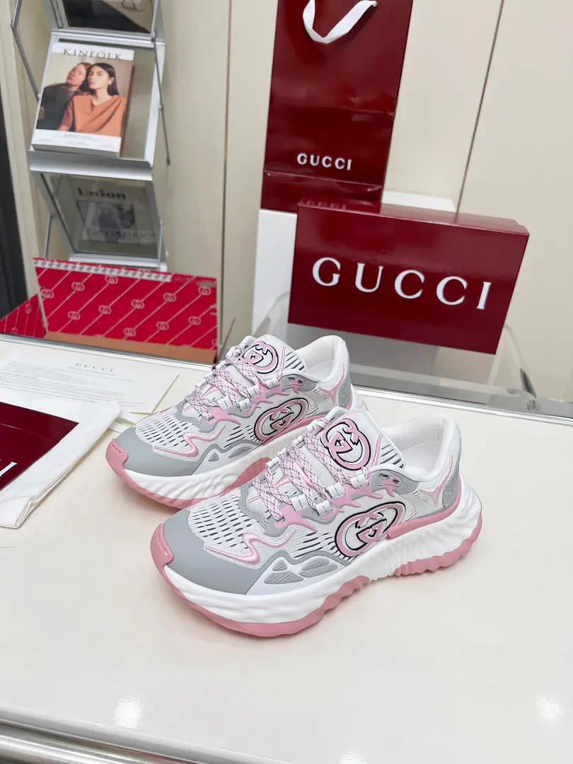 ❤️❤️❤️GThe waves of the family shoes., 20204The latest top version is pounding.. A beautiful line with a high-end process, The market is free of the popular elements.. Every Update, ♪ Will lead the fashion ♪. Match: 35-40