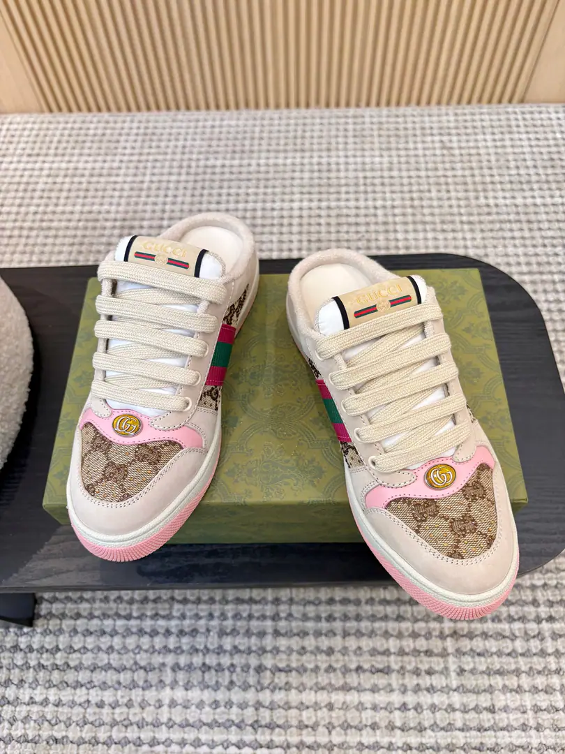 Gucci——The latest moller's half-traw.. Sports shoes. Leisure shoes.. Little dirty shoes.~~ ZPDevelop plain version. Metal binaryGCrystal cylinder. - The drill./Pearl flour.~~ Original syrup of the pastry of the cattle., - The drill./Pearl-faced process, The original air towels are inside., The foot-stamping emulsion., OriginalTPUOtsumi!(Lower width, Upper Narrow) 35—40Positive