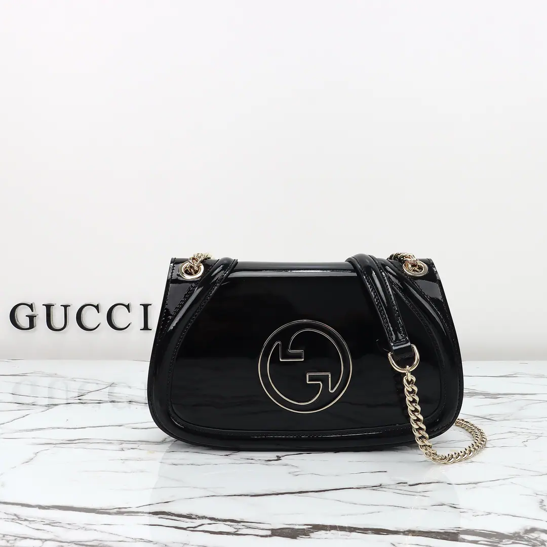🌟🌟GUCCICounter Quality, Original factory skin, Paragraph815715Queer skin.🎈🎈🎈Dimensions: Kuan26.5xHigh16.5xSide Wide8.5cm. 🎉🎉🎉Out-of-pocket shipment！