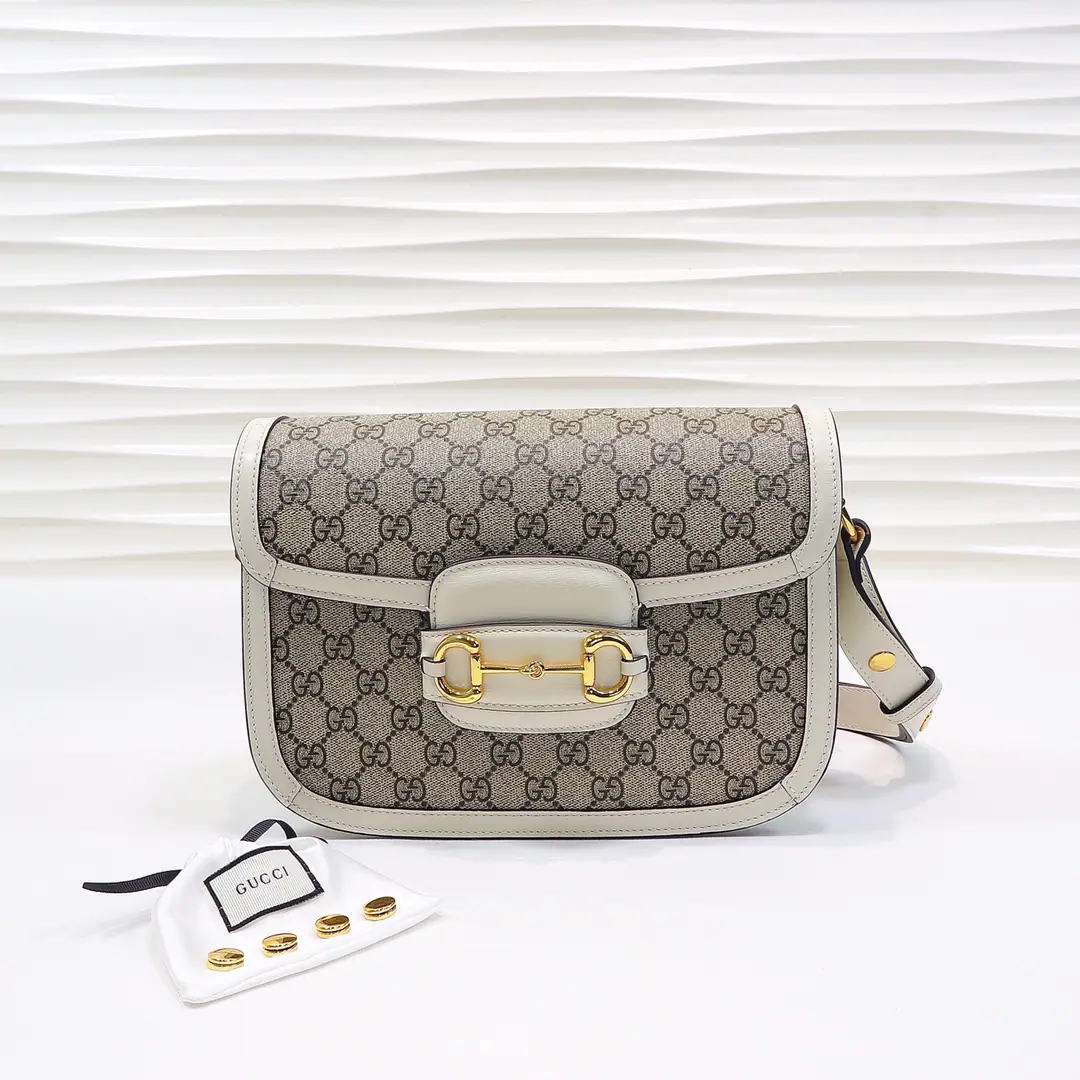 🌟🌟GUCCICounter Quality, Original factory skin, Paragraph602204Morphine.🎈🎈🎈Dimensions: Kuan25xHigh18xSide Wide8cm. 🎉🎉🎉Out-of-pocket shipment！