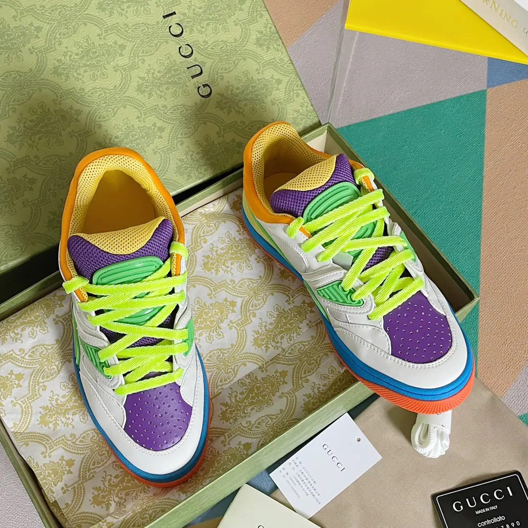 Top Version Gucci Gustz!BasketThe Goose Lover Movement. Basketball shoes. The original is bought to the bottom of a single-size model., Film development for goods2022LatestBasketThe couple's football shoes were hit by the most popular star money this summer. The neutral unique design is perfect for the current and fashion., Enjoy the color of the joy of the collision., I feel like a father's shoe. Rubber interbutted doubleGEmbellishment The visual pleasure of the color-shock design., Light up the whole thing.. The motor-like inspiration comes from90The basketball shoes.. This high-end shoe is integrated into the iconic elements and details., Show me the way you express yourself in the field of aesthetics.. Shoes mix with colored flour., Combining with a slight old effect Send a cabinet for fine packaging🛍📦 ▪️Fabulous.: The original version of the multiple material mixes of specific cattle skins ▪️Uchi.: Into the air network. ▪️Shoes under the sole.: Original OpenTPUDouble Base ▪️Bottom: 3CM ▪️Size: Female35-40/Men39-45