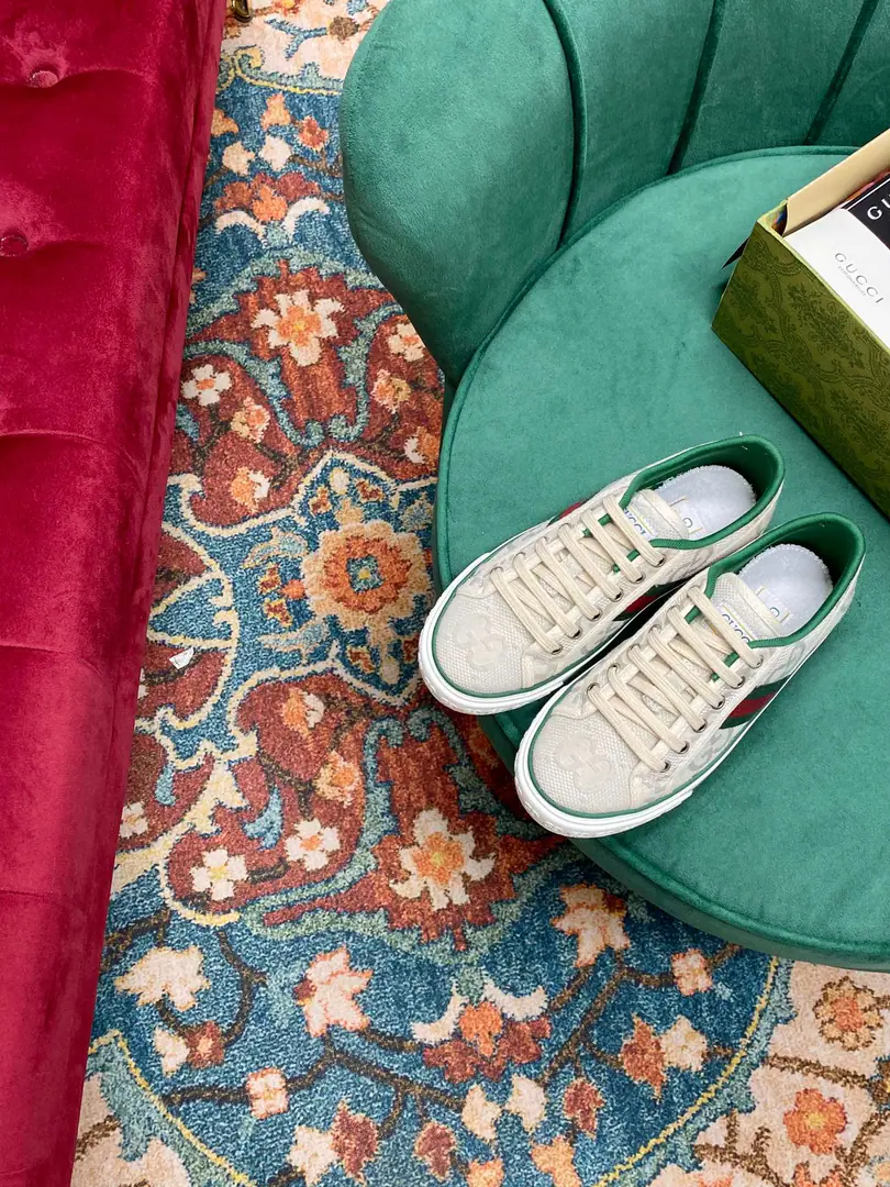 👑 NEW.✔︎ⒽⒽ ➫ 【G*ucci】Disney x G*ucci TennisCooperation series 1977The series of low-end combo shoes is new.🔥 __________________________ 🔺. Top Quality【G*ucci】G*ucci tennis 1977 Classic series of canvas shoes.……2022Fire-shocking recommendation., G+1977×Disney - It's a joint line.……GGThe canvas is a melting element. The regenerate is so strong. The classics and the love are perfect memories.！A retro-temporal fashion.2022MostinIt's a couple of days.insI really got the treasure., Every one of them., Different Fashion Elements, Every pair of them makes a new sense.. 2022Synchronise new color for cabinet, Original development custom, Every color fabric is custom-made., The big one is looking for something.！Every pair of shoes is to be used with an ID net.NFCChip, Market-level top version⚠Fabulous.: CustomGGE-memorning./5DPrint Mickey's fabric./The water is washed for the old canvas.: Customise towels to Buneri（The mats are fine. You can't open them.）Otsumi!: Original to open the big model 🎁Mickey's a match.DisneyBox, Other Colour Green Boxes…… （Shoe belt.: Same as the cabinet, with the rice and white shoelaces.） *.♡②⓪②②………………… ꫛꫀꪝ Go➫ Materials ①⸂⸂⸜👊⸝⸃⸃ Shoe.: Original SpecificGGThe canvas.+3DCartommy.+Art of embroidery+Sponge canvas. ②⸂⸂⸜👊⸝⸃⸃ Uchi.: Air towel cloth. Foot.: Air towel cloth. ③⸂⸂⸜👊⸝⸃⸃Shoes under the sole.: Original version to open ④⸂⸂⸜👊⸝⸃⸃Original packaging for cabinet. …………………………… ◼️ Size: Female size35-40（41No, no, no, no, no.） Men39-44（45No, no, no, no, no.）