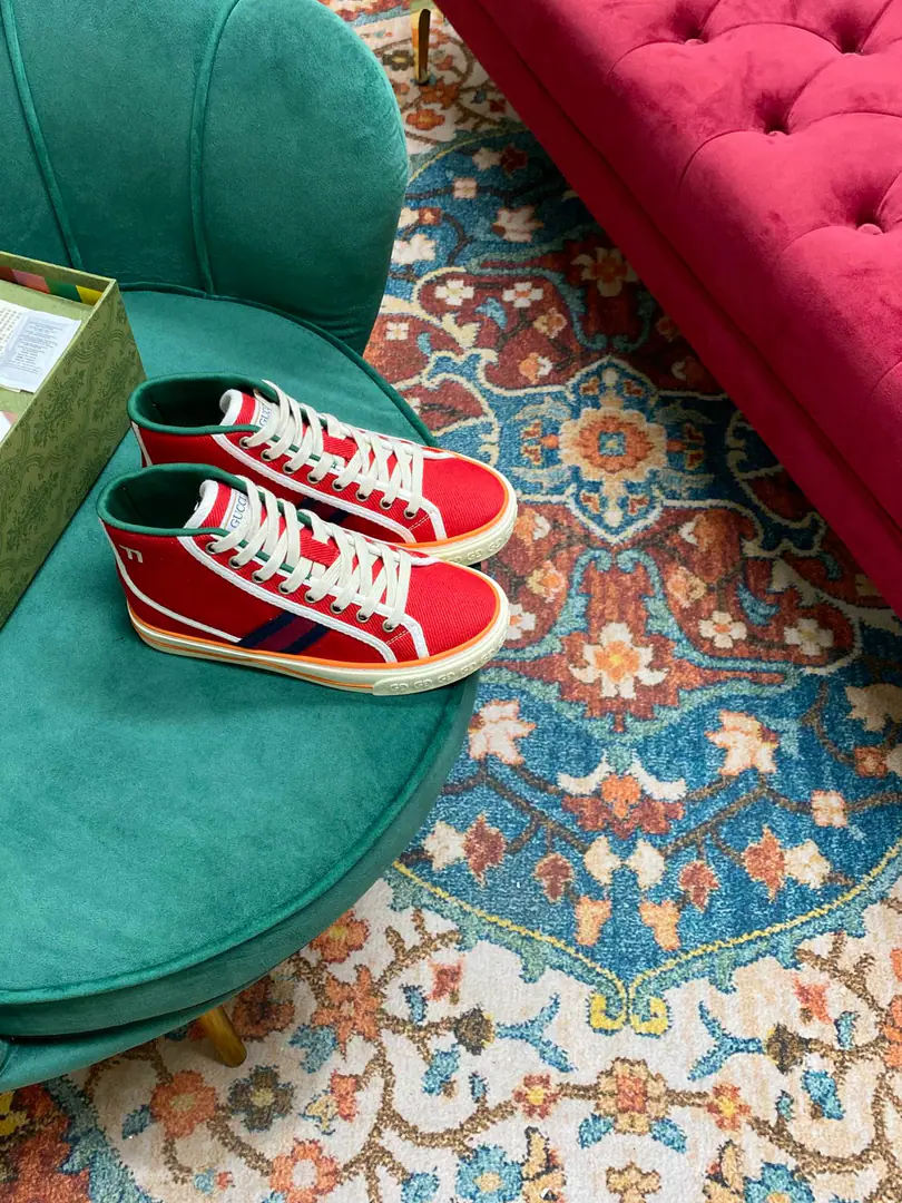 👑 NEW.✔︎ⒽⒽ ➫ 【G*ucci】Disney x G*ucci TennisCooperation series 1977The high-end canvassing shoes are new to the couple.🔥 __________________________ 🔺. Top Quality【G*ucci】G*ucci tennis 1977 Classic series of canvas shoes.……2022Fire-shocking recommendation., G+1977×Disney - It's a joint line.……GGThe canvas is a melting element. The regenerate is so strong. The classics and the love are perfect memories.！A retro-temporal fashion.2022MostinIt's a couple of days.insI really got the treasure., Every one of them., Different Fashion Elements, Every pair of them makes a new sense.. 2022Synchronise new color for cabinet, Original development custom, Every color fabric is custom-made., The big one is looking for something.！Every pair of shoes is to be used with an ID net.NFCChip, Market-level top version⚠Fabulous.: CustomGGE-memorning./5DPrint Mickey's fabric./The water is washed for the old canvas.: Customise towels to Buneri（The mats are fine. You can't open them.）Otsumi!: Original to open the big model 🎁Mickey's a match.DisneyBox, Other Colour Green Boxes…… （Shoe belt.: Same as the cabinet, with the rice and white shoelaces.） *.♡②⓪②②………………… ꫛꫀꪝ Go➫ Materials ①⸂⸂⸜👊⸝⸃⸃ Shoe.: Original SpecificGGThe canvas.+3DCartommy.+Art of embroidery+Sponge canvas. ②⸂⸂⸜👊⸝⸃⸃ Uchi.: Air towel cloth. Foot.: Air towel cloth. ③⸂⸂⸜👊⸝⸃⸃Shoes under the sole.: Original version to open ④⸂⸂⸜👊⸝⸃⸃Original packaging for cabinet. …………………………… ◼️ Size: Female size35-40（41No, no, no, no, no.） Female