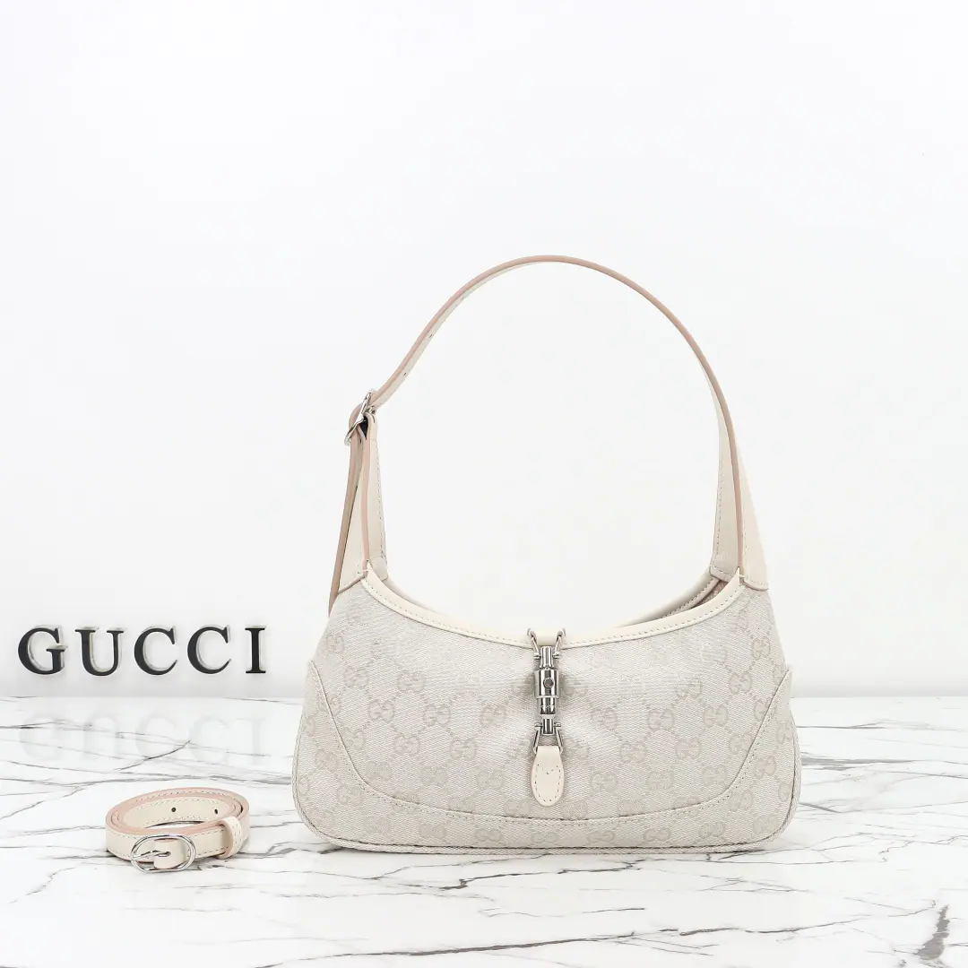 🌟🌟GUCCICounter Quality, Original factory skin, Paragraph863137White cloth.🎈🎈🎈Dimensions: Kuan27xHigh13xSide Wide3.5cm. 🎉🎉🎉Out-of-pocket shipment！