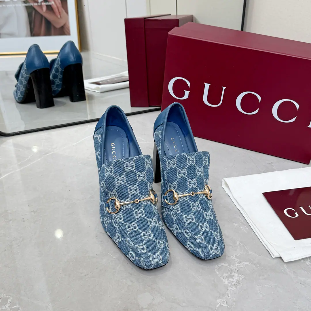 Gucci/Gustz! 26Newest single shoe. It's a very recognizable piece. The classic title buttons., And you're so charming., Designing to combine traditional inspiration with modern 100 styles, A little graceful. Fabulous.: Lamb skin./Brush Uchi. Foot.: Lamb skin. Otsumi!: That's a big one. He's tall.: 6cm/10cm Codes: 35-42（41 42No Refund for Speculation）