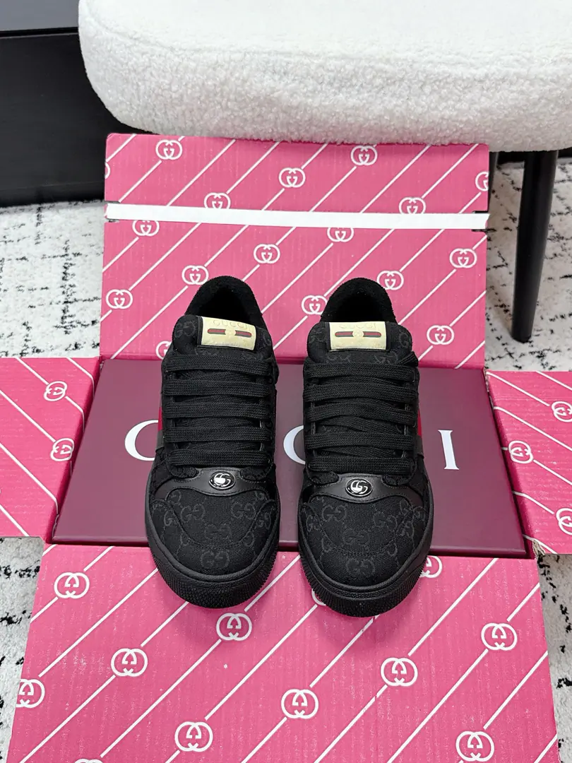 # Couple money. Gucc1 Gustz! 26/ Screener New paragraph The Classic Leisure Series of Dirt Shoes The classic series won't come out unless it's done well. The pressure-free version of the access counter is on display. Original1:1Delivery. Just for the best. No matter what the package is. Shoes. They're the best. ✔️Fabulous.: Original custom-made cow skin ✔️Uchi.: The original dyed the towel. ✔️Otsumi!: A sole mill.TpuOriginal Double-Back ✔️Size: 35-45（Women40Freeze! Men38 45No change.）