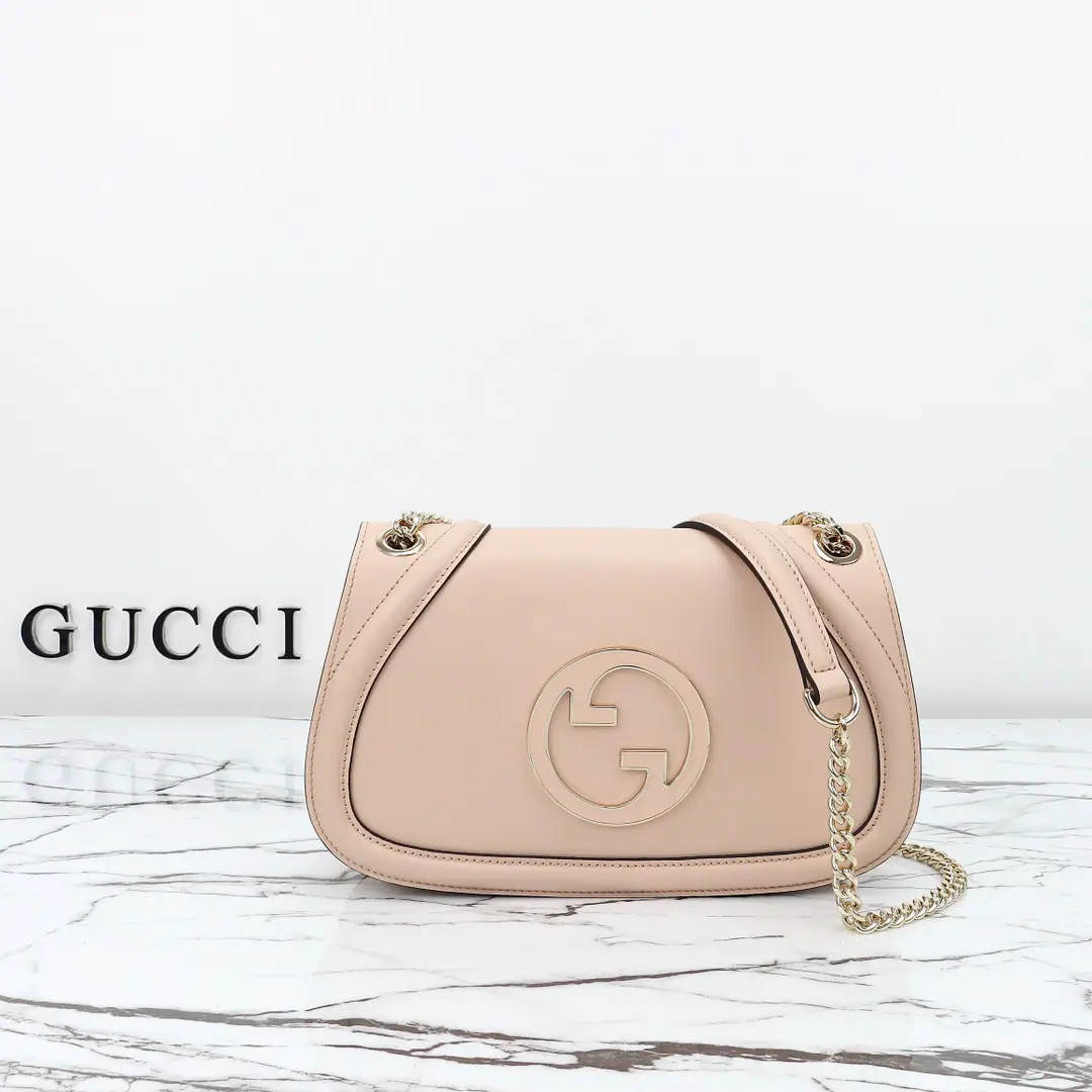 🌟🌟GUCCICounter Quality, Original factory skin, Paragraph815715New light powder.🎈🎈🎈Dimensions: Kuan26.5xHigh16.5xSide Wide8.5cm. 🎉🎉🎉Out-of-pocket shipment！
