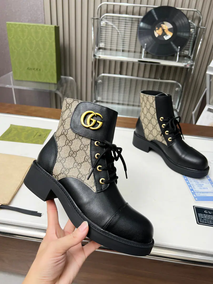 ❤️ GUCCIGoodie's latest.. Synchronize new cabinets. The classics are branded with brands.logoThe elements are rejuvenating.. The shoe-thing trick sticker design is easy to wear off.. Nice foot. Fabulous.:Head-decked cow skin./In the cow's skin.. Codes: 35-42#