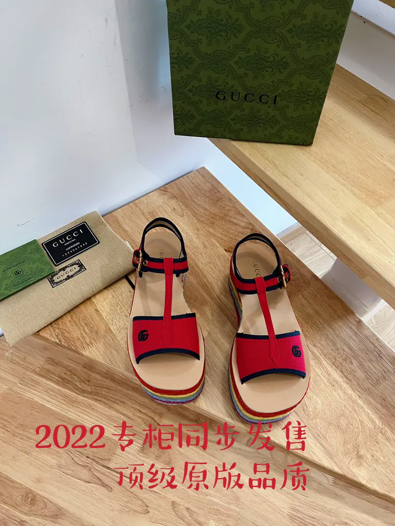 ⚡️⚡️22ssSpring and summer.Gucci🗽🗽The Goochweed made rainbows.🌈- Loafers., It'll bring a little molar to your summer costume.. ·Shoe.: Leather., Texture ·Liner: Leather. ·Shoes under the sole.: Leather inside., Rubber soles ·Show your toes. ·Production in Spain ·Normal size. ·A little bit. ·International Standard Scalories ·Waterproofing stations7cm ·Codes: 35-41