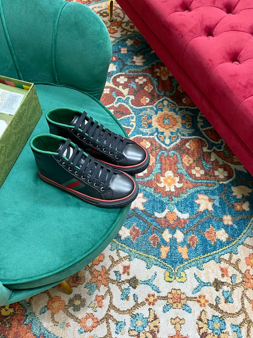 👑 NEW.✔︎ⒽⒽ ➫ 【G*ucci】Disney x G*ucci TennisCooperation series 1977The high-end canvassing shoes are new to the couple.🔥 __________________________ 🔺. Top Quality【G*ucci】G*ucci tennis 1977 Classic series of canvas shoes.……2022Fire-shocking recommendation., G+1977×Disney - It's a joint line.……GGThe canvas is a melting element. The regenerate is so strong. The classics and the love are perfect memories.！A retro-temporal fashion.2022MostinIt's a couple of days.insI really got the treasure., Every one of them., Different Fashion Elements, Every pair of them makes a new sense.. 2022Synchronise new color for cabinet, Original development custom, Every color fabric is custom-made., The big one is looking for something.！Every pair of shoes is to be used with an ID net.NFCChip, Market-level top version⚠Fabulous.: CustomGGE-memorning./5DPrint Mickey's fabric./The water is washed for the old canvas.: Customise towels to Buneri（The mats are fine. You can't open them.）Otsumi!: Original to open the big model 🎁Mickey's a match.DisneyBox, Other Colour Green Boxes…… （Shoe belt.: Same as the cabinet, with the rice and white shoelaces.） *.♡②⓪②②………………… ꫛꫀꪝ Go➫ Materials ①⸂⸂⸜👊⸝⸃⸃ Shoe.: Original SpecificGGThe canvas.+3DCartommy.+Art of embroidery+Sponge canvas. ②⸂⸂⸜👊⸝⸃⸃ Uchi.: Air towel cloth. Foot.: Air towel cloth. ③⸂⸂⸜👊⸝⸃⸃Shoes under the sole.: Original version to open ④⸂⸂⸜👊⸝⸃⸃Original packaging for cabinet. …………………………… ◼️ Size: Female size35-40（41No, no, no, no, no.） Men39-44（45No, no, no, no, no.）