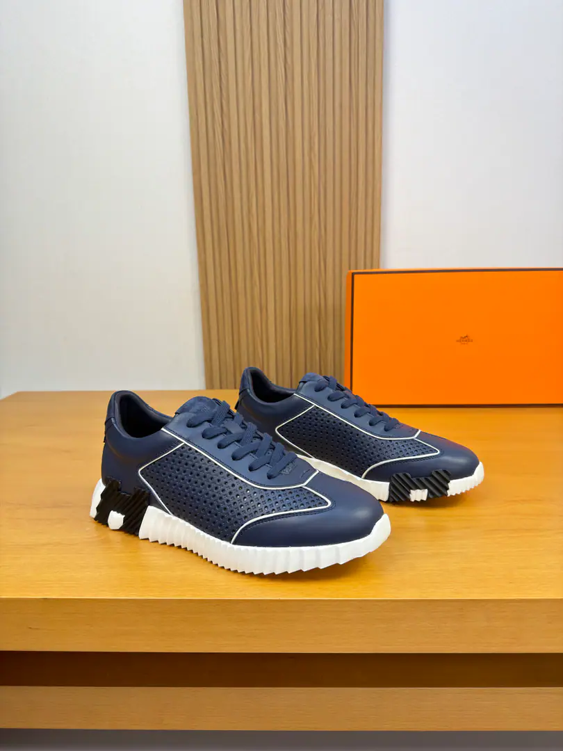 【 HERMES】I'm in love with you, Max. High-end quality Original List·Leisure sports shoes Shoe.: Original🔝Full-feather cow skin..Punjiry-shaped process, Shoe tongue..Back up..Air pressure brandlogo Uchi.: Water-tied cow skin. Otsumi!: It's so light.TPUBubbles·Rubber: Combination of double-coloured large bottom Super-high-quality control.·- I'm doing a little work.: Highlight(High-end·- How expensive.·Slot) Size: 39-44（38, 45, 46, Make a reservation.)·H5977