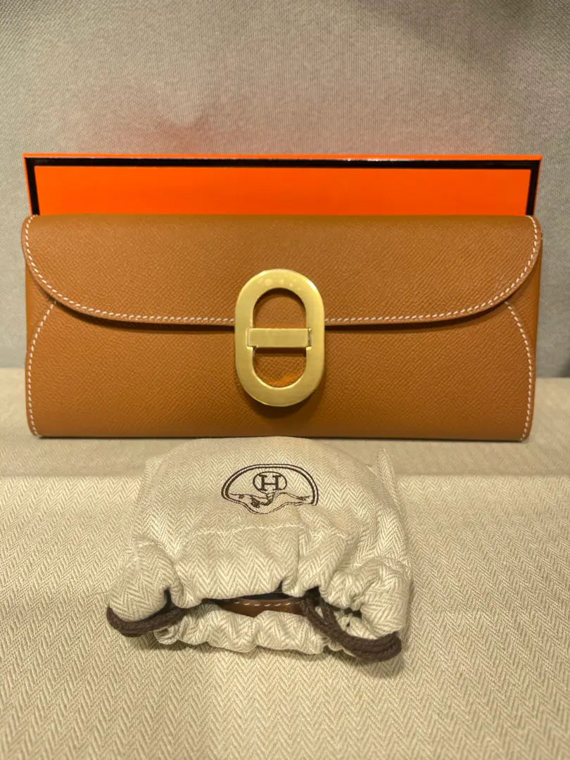 New paragraph HERMES·237471Gold buttons. hassPip Series, Pig nose slanted wrap. to go EP hassPee., All Steel, Hand-Wine Dimensions: 24×10x2.5cm.