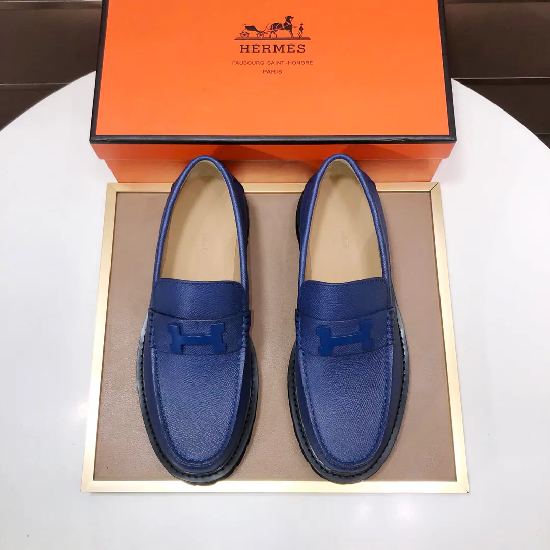 Plant 【【I'm in love with you, Max. HERMES】】（In the high-end cattle.) New paragraph🍀 HERMES——Top Version Classic recreational shoes.！Use imported original cow skins, Inside, inside, inside the comfort of the cow.！The original grind-resistant rubber bubble.！High quality.！Codes38-45（45Do it.)