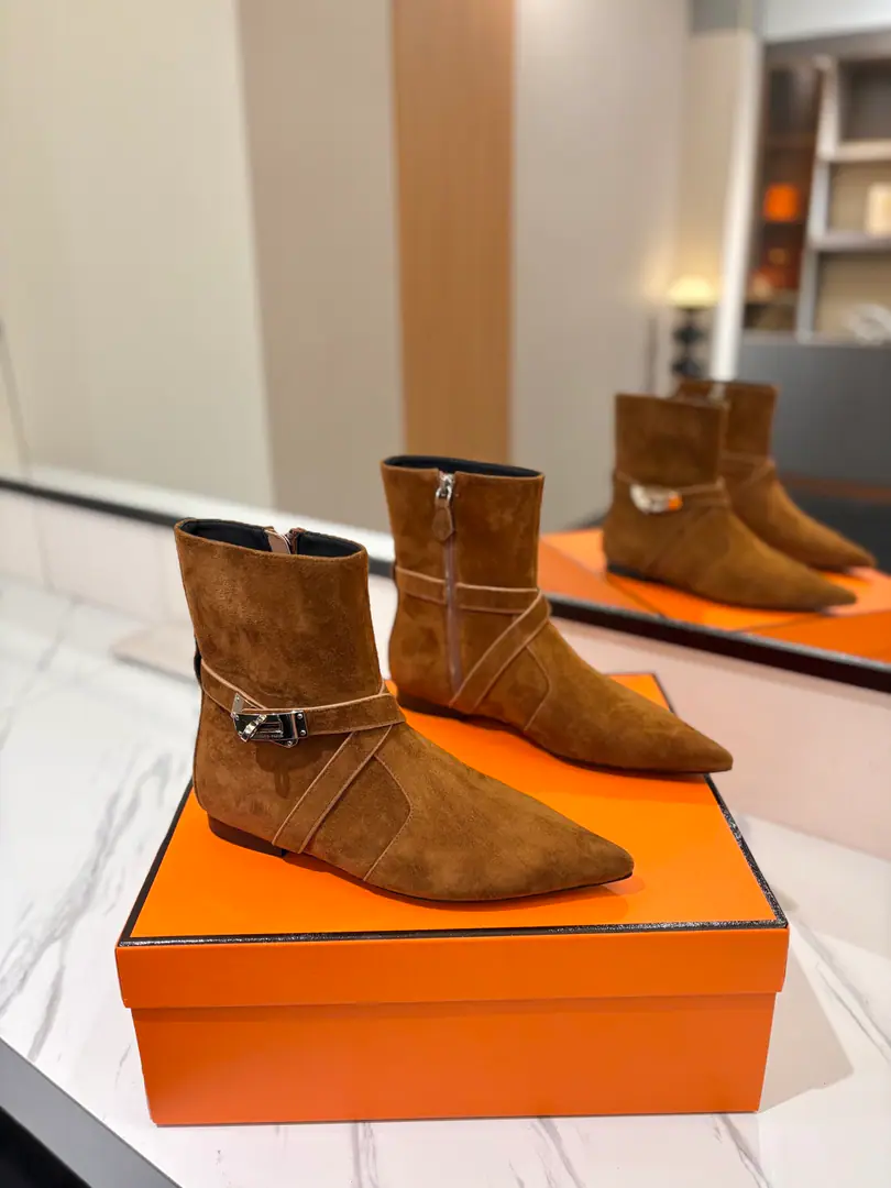￼ Plant price: Hermes🐴- A hot, hot, hot, hot, hot, hot, hot, hot, hot, hot, hot, hot, hot, hot, hot, hot, hot, hot, hot, hot, hot, hot, hot, hot, hot, hot, hot, hot, hot, hot, hot, hot.kelly JumpingThe Knight's boots are a fine-looking cowmaker.!!It's a classic no-no style. It's a pretty thing for anyone. ♡Elegance style, Creating different feelings.！♡♡It's the indispensable boots in your shoe cabinet.！♡♡A simple formula, Market top version♡◆ Materials: Import of sheep Imported cattle skin ◆◆ Uchi., Foot.: Imported cattle skin◆◆ Otsumi!: The Italian skin is a big thing.◆◆ He's tall.: Floor❶𝙘𝙢 High cover packing ◆ ◢size. ｜35-39（34 40 41 42Custom）◣
